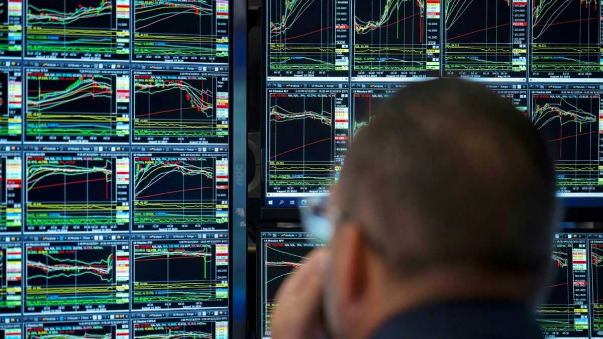 Asian markets slip as traders await US data, Nvidia release