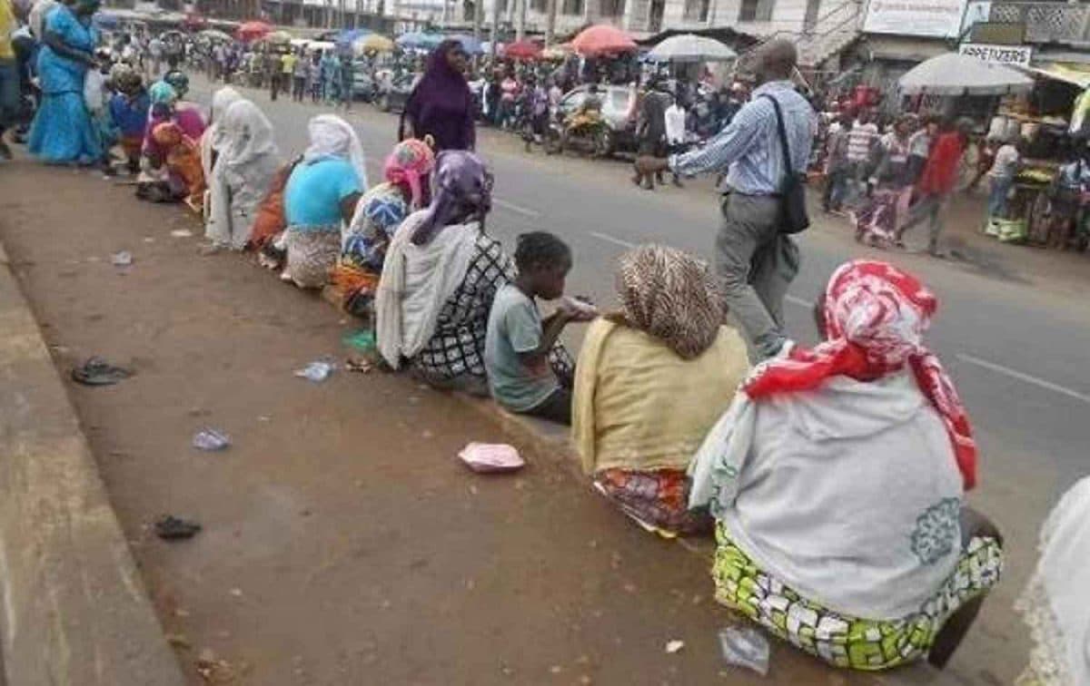 Anambra Govt goes after syndicates using children for alms begging, arrest 30 kids