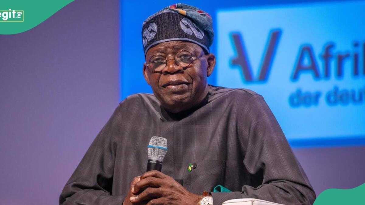 BREAKING: Jubilation as Tinubu Announces Reappointment of Officials Chosen by Buhari, List Emerges