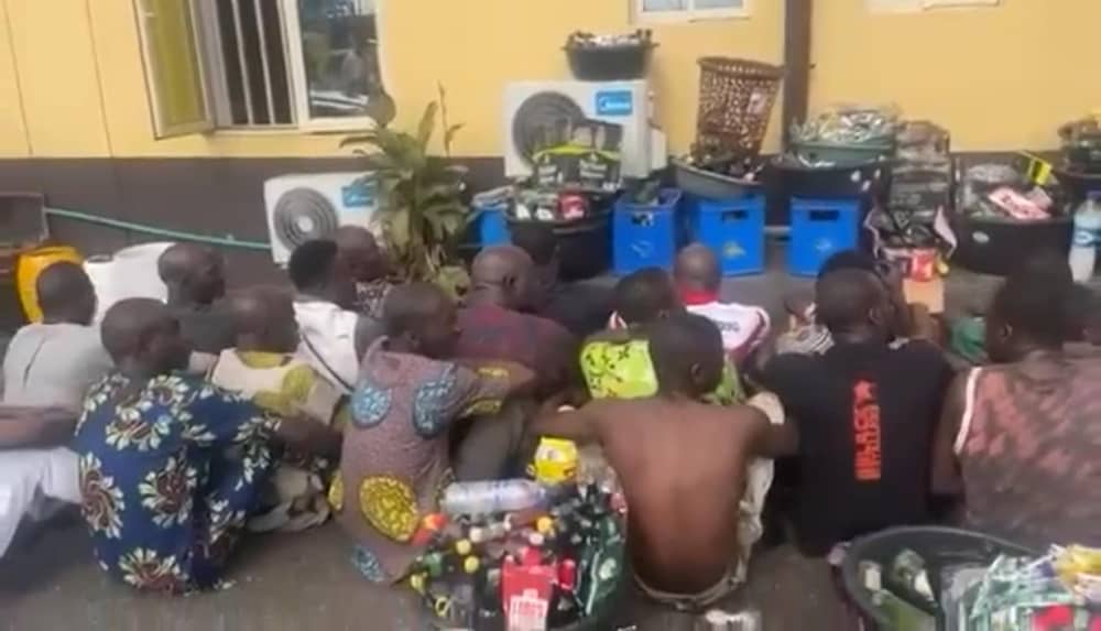 Lagos Raids Motor Parks, Impounds Alcoholic Drinks  