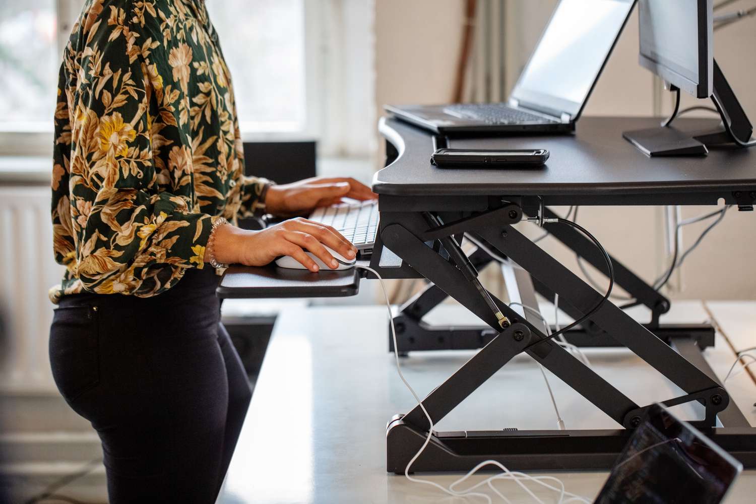 New Research Confirms Standing Desks Can Help Alleviate Back Pain