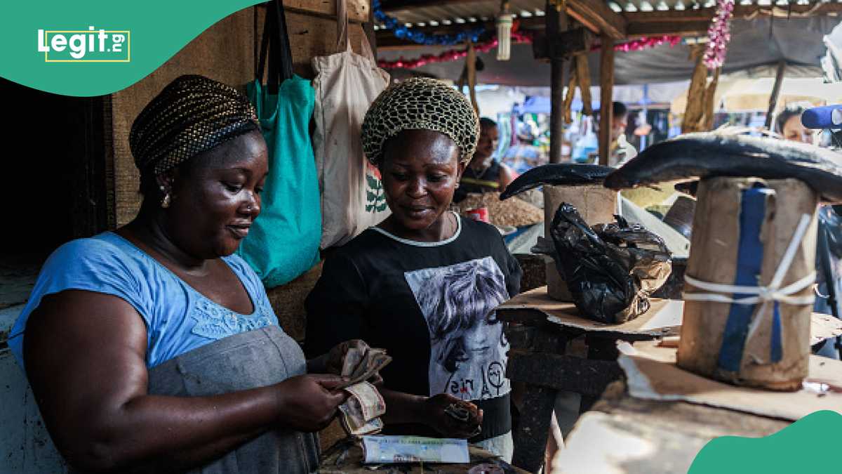 Report: Nigerians Accumulate Debt, Spend Savings Amid Economic Hardship