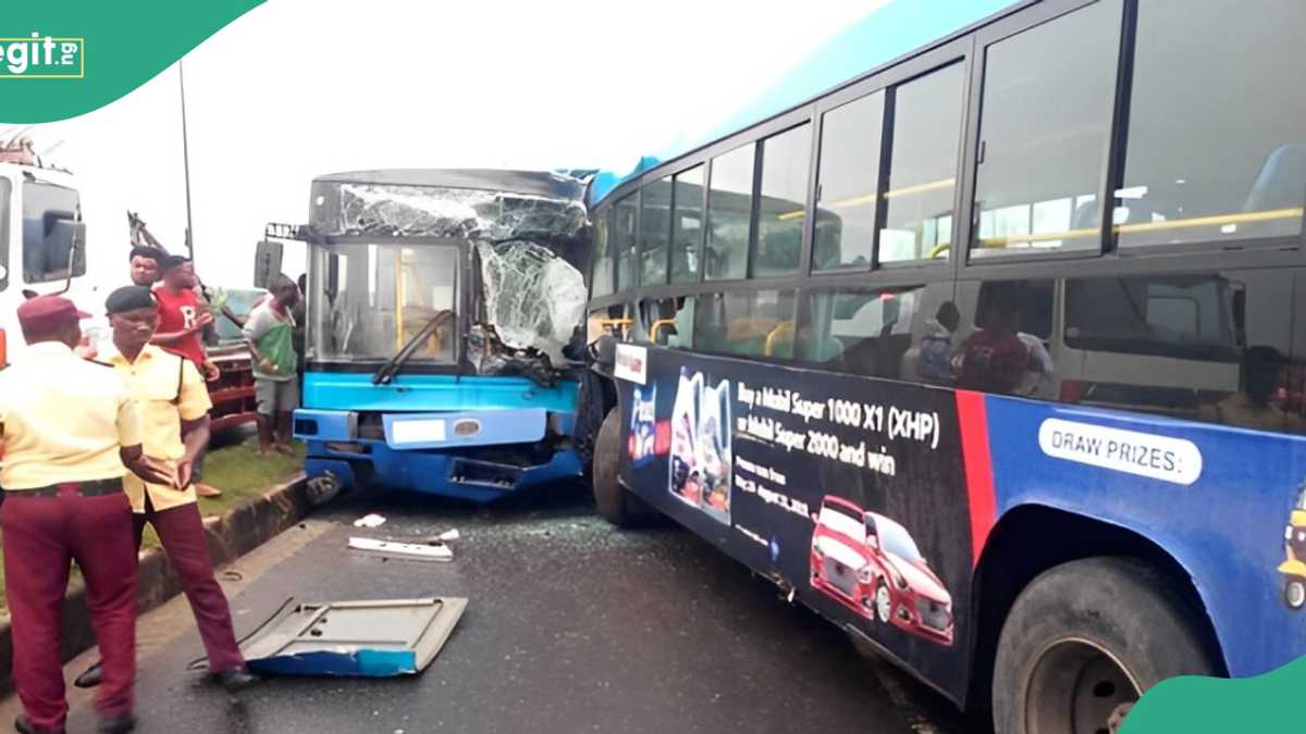 VIDEO: Many Passengers Injured as 2 BRT Buses Collide in Lagos