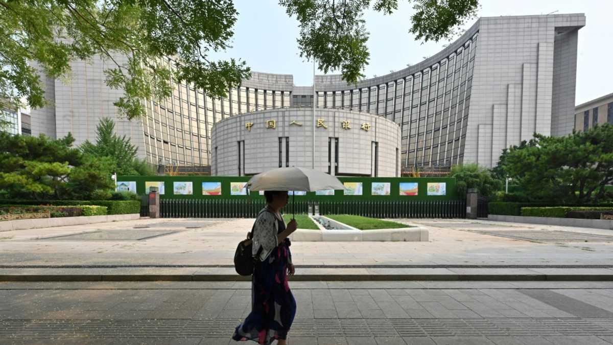 China cuts another key interest rate to boost economy