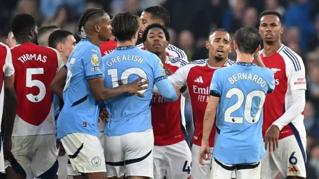 Arsenal Starting To Frustrate Man City  –Carragher