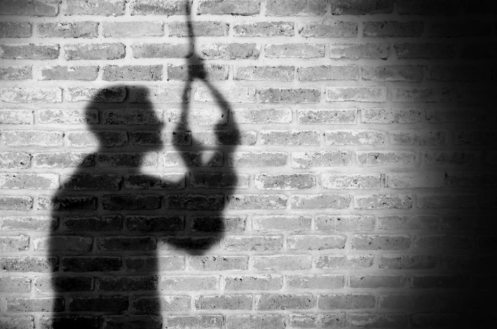 Man allegedly hangs self to death in Agege