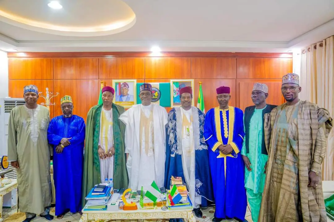 Traditional rulers from Niger Republic in Yobe on condolence visit