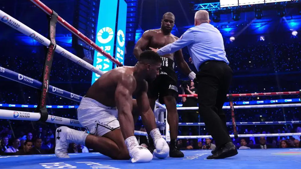 ‘It’s dangerous’ – Oleksandr Usyk reveals Anthony Joshua’s major problem after Daniel Dubois loss