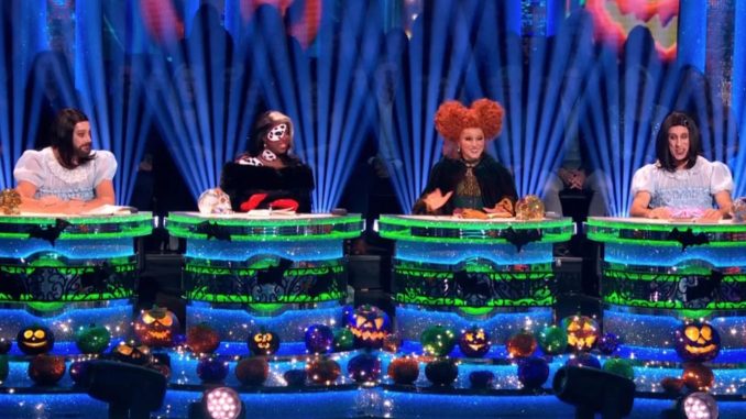 'Absolutely robbed' scream Strictly fans as they slam judges over 'unfair' decision during dance off