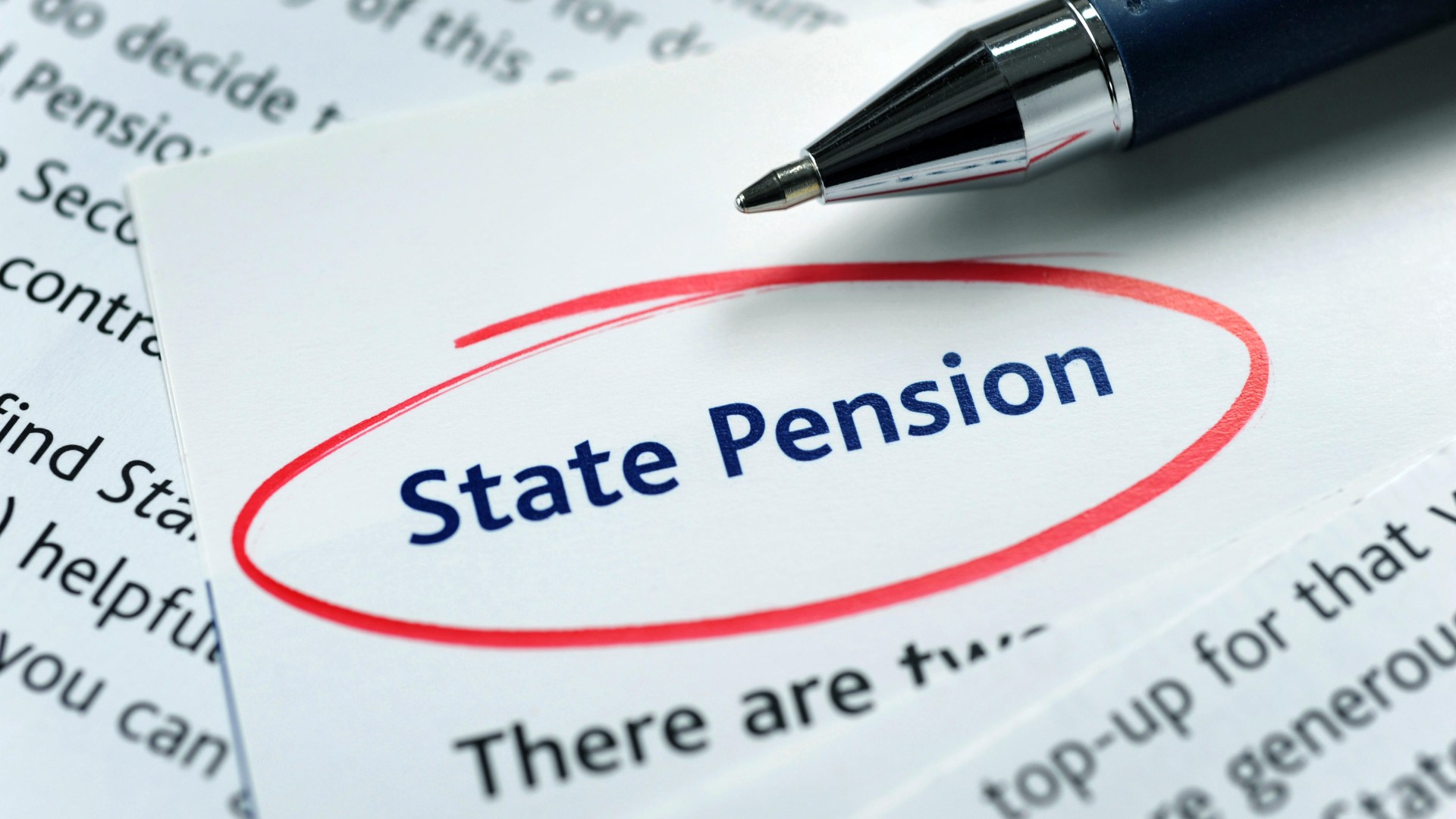 How to get the maximum state pension and avoid missing out on cash in retirement