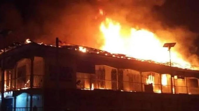 BREAKING! Arsonists set ablaze AKSIEC office in Akwa Ibom