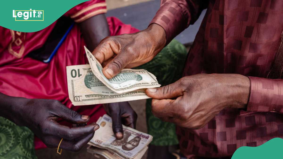 CBN Releases New Exchange Rates As Naira Crashes Against US Dollar