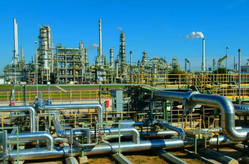 Dangote Refinery Meets Marketers On Tuesday For Petrol Pricing Talks