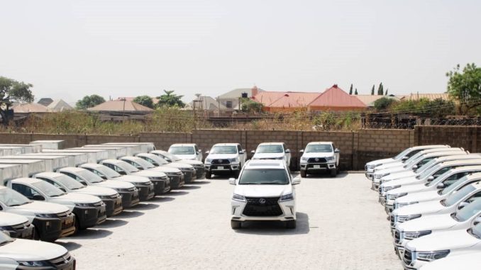 FG Honours Vehicle Designer, Targets 4-year Local Auto Production