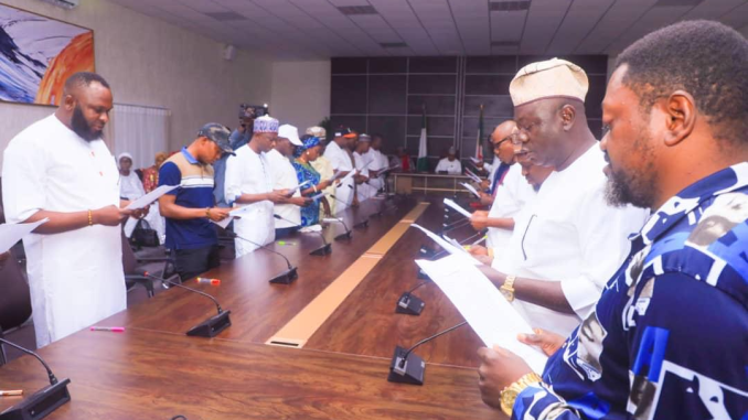 Gov Ododo Swears In New LG Chairmen In Kogi