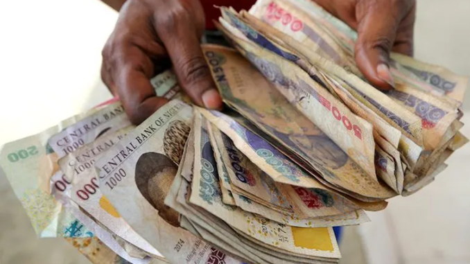 Issue More New Naira Notes, Withdraw Old Ones Before December 31