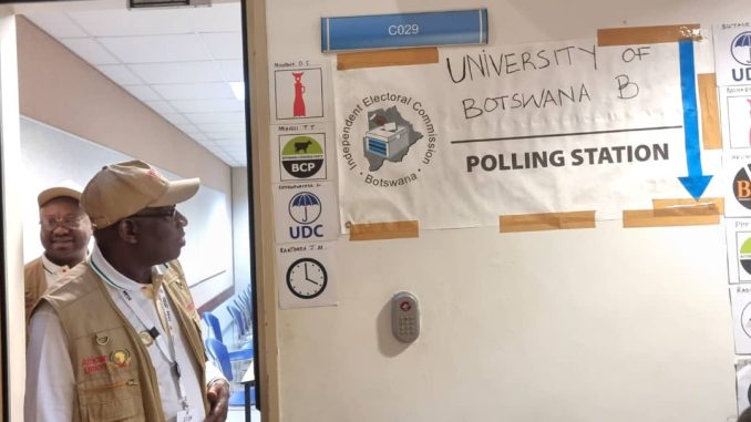 Jonathan in Botswana as African Union observers monitor elections [PHOTOS]