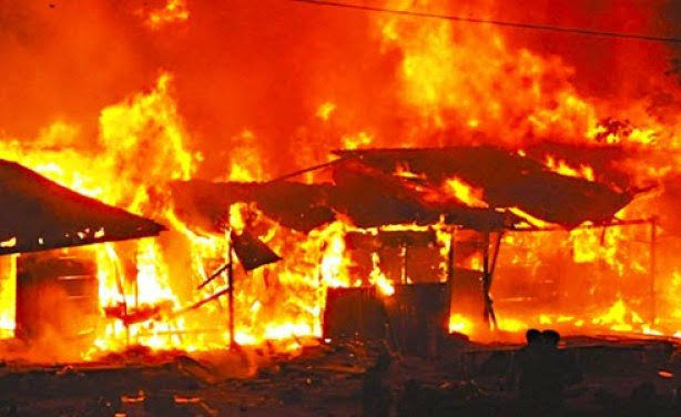 Just in: Fire destroys popular Kantin-Kwari textile market in Kano