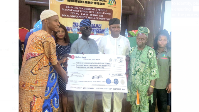 Makinde Disburses Funds For 132 Micro-projects In 66 Communities