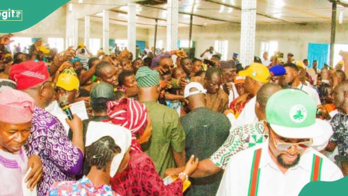 Ondo PDP Jubilates as Former NDDC Chairman, 200 Other APC Members Join Party