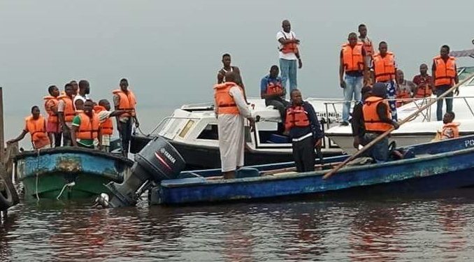 BREAKING: Scores Die In Fresh Boat Mishap In Niger State