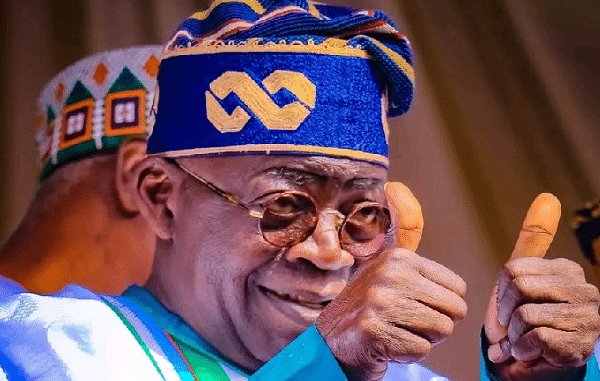 Video: Reactions As Okpebholo, Philip Shaibu, Others Kneel Down For Tinubu In Aso Rock