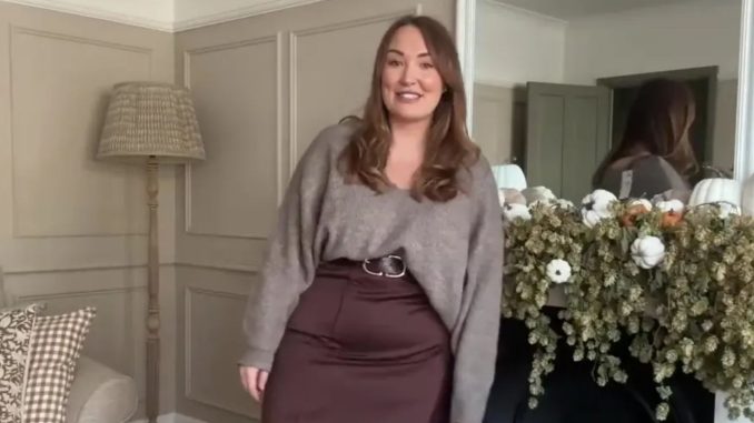 I'm a curvy mum & found the best wardrobe staples in Primark - the £14 satin skirts are great if you’ve got a belly