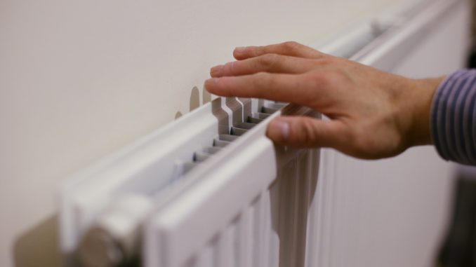 Cleaning whizz shares six tips to save you hundreds on your energy bills, and they're totally FREE