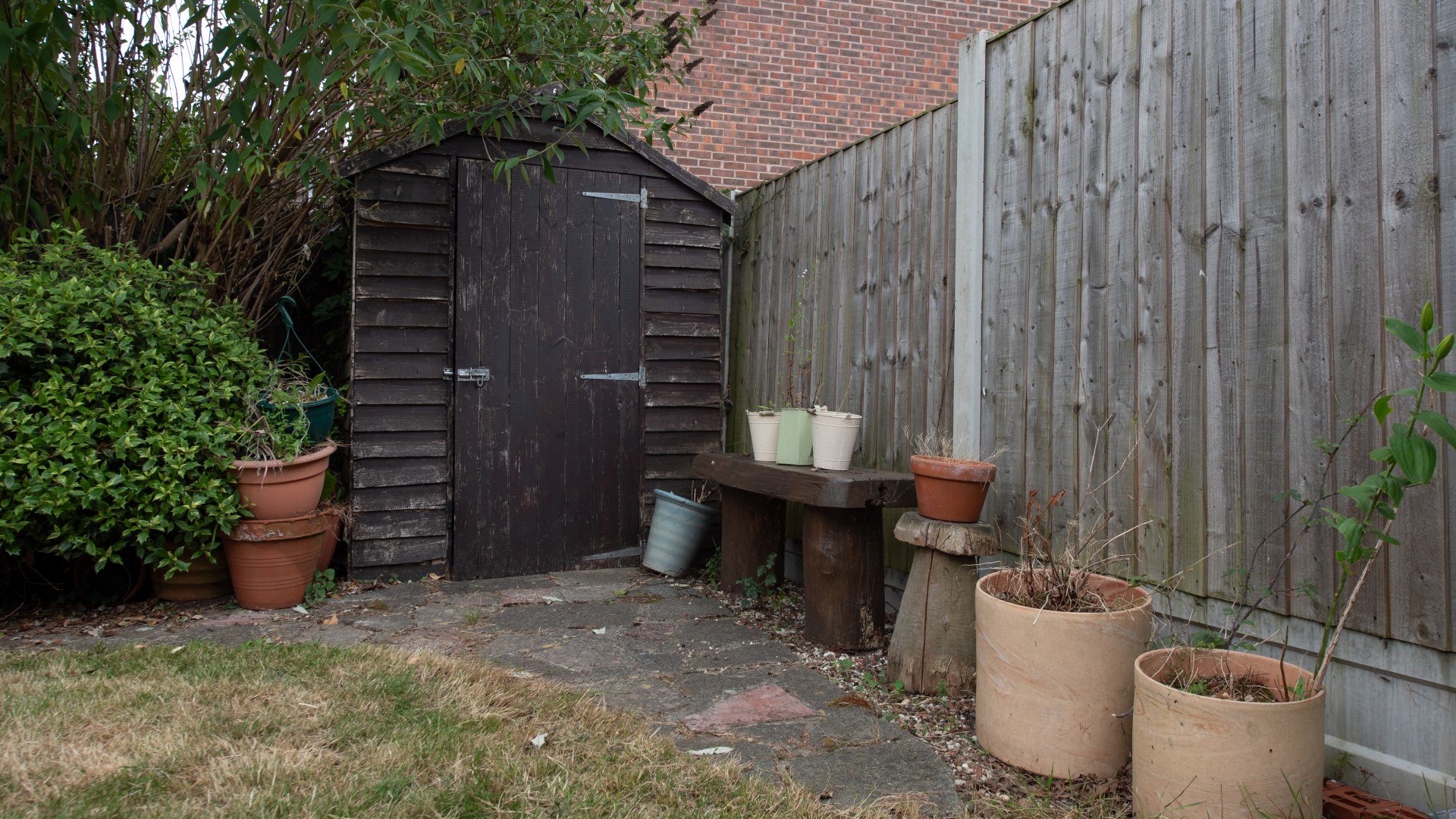 The 13 red flags that could be ruining your garden this winter & it’s bad news if you've got wooden outdoor furniture