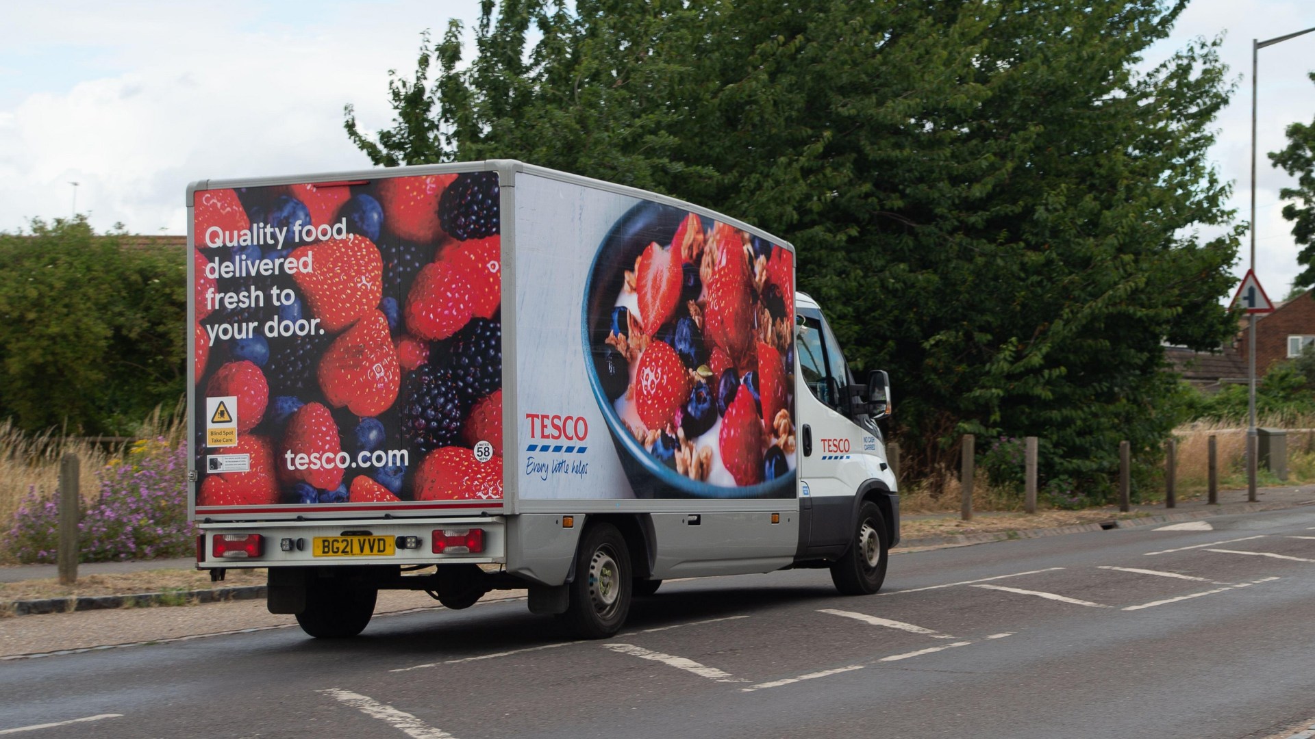 Simple move to get Tesco food delivery slots EARLY - but you need to be quick