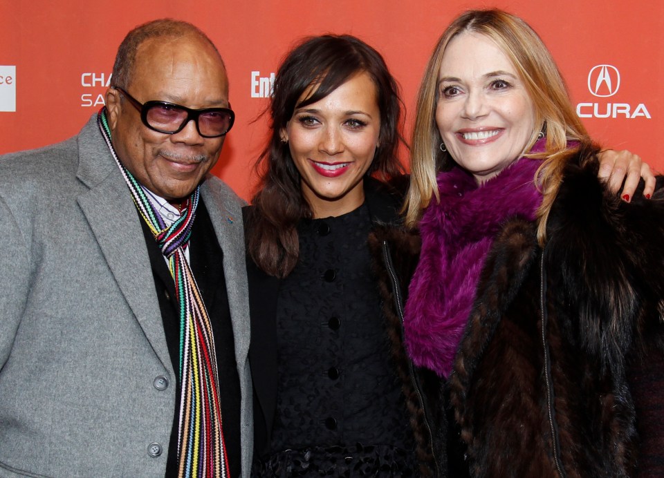 Quincy with his actess daughter Rashida and ex-wife Peggy Lipton