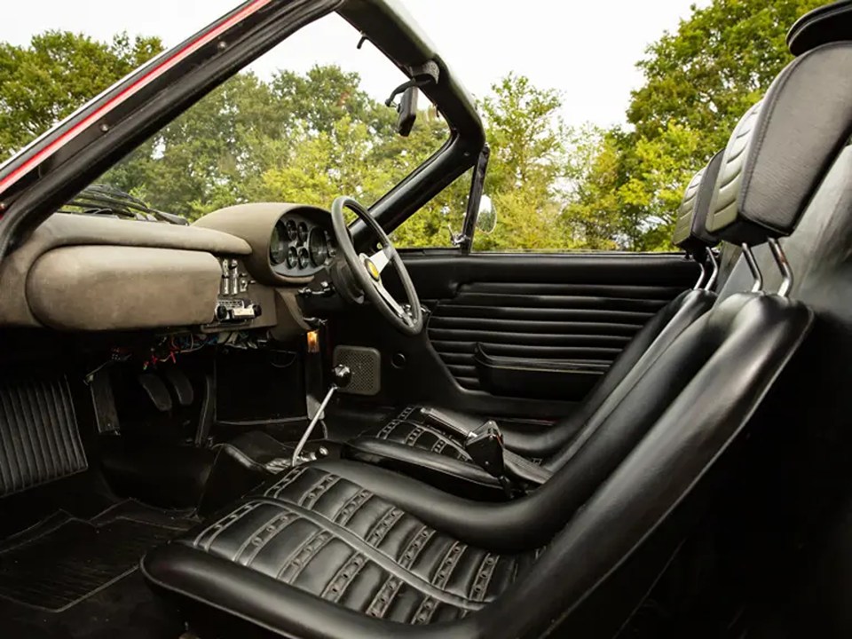 This example is one of just eight with Daytona-style seats