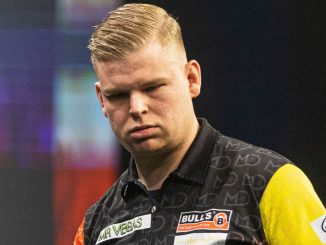 'That won't do anything' fumes De Decker as he hits out at darts ref for failing to intervene in Luke Littler defeat