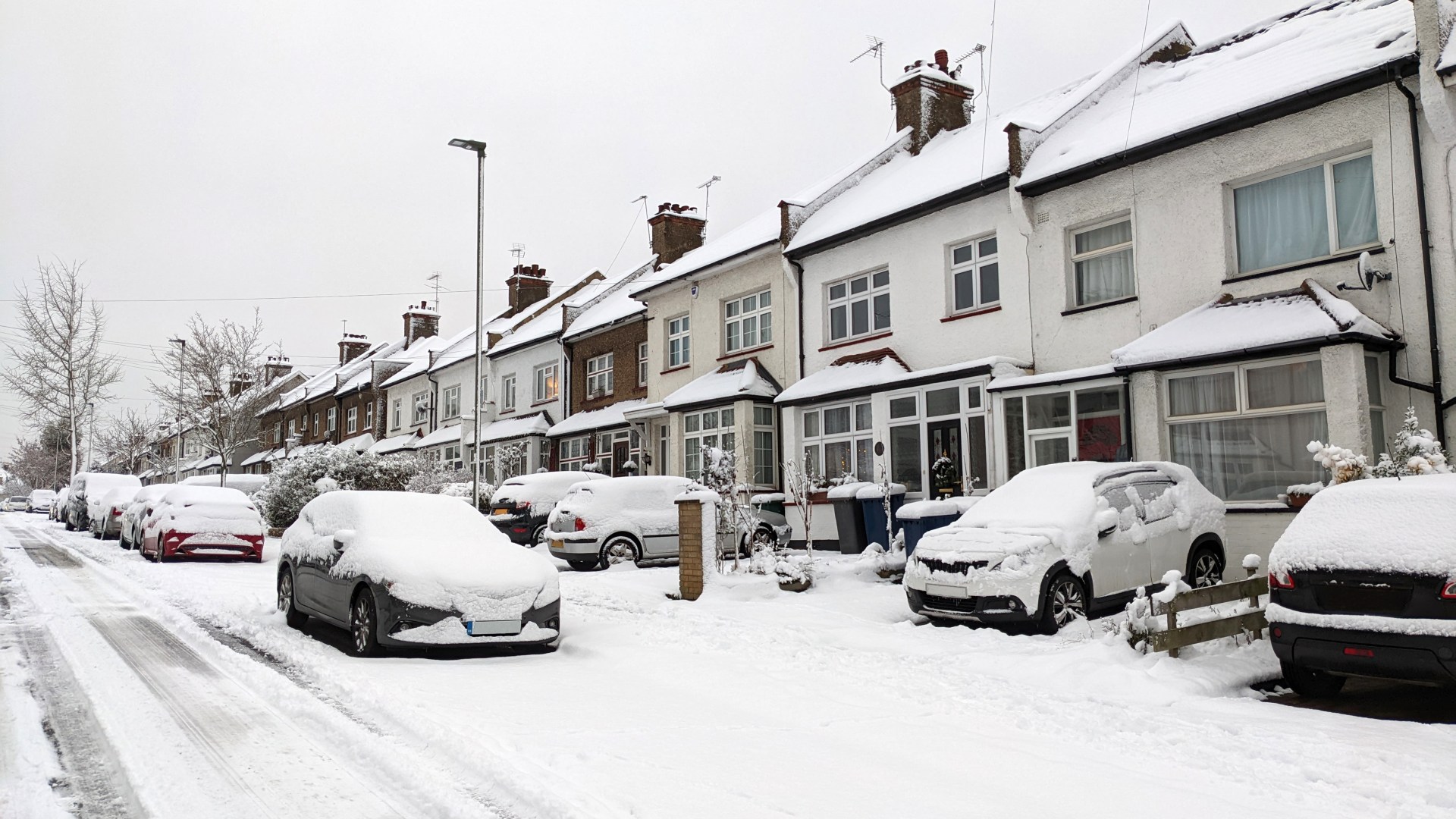 Cold weather payments checker reveals if you'll get £25 free cash as temperatures set to drop this week