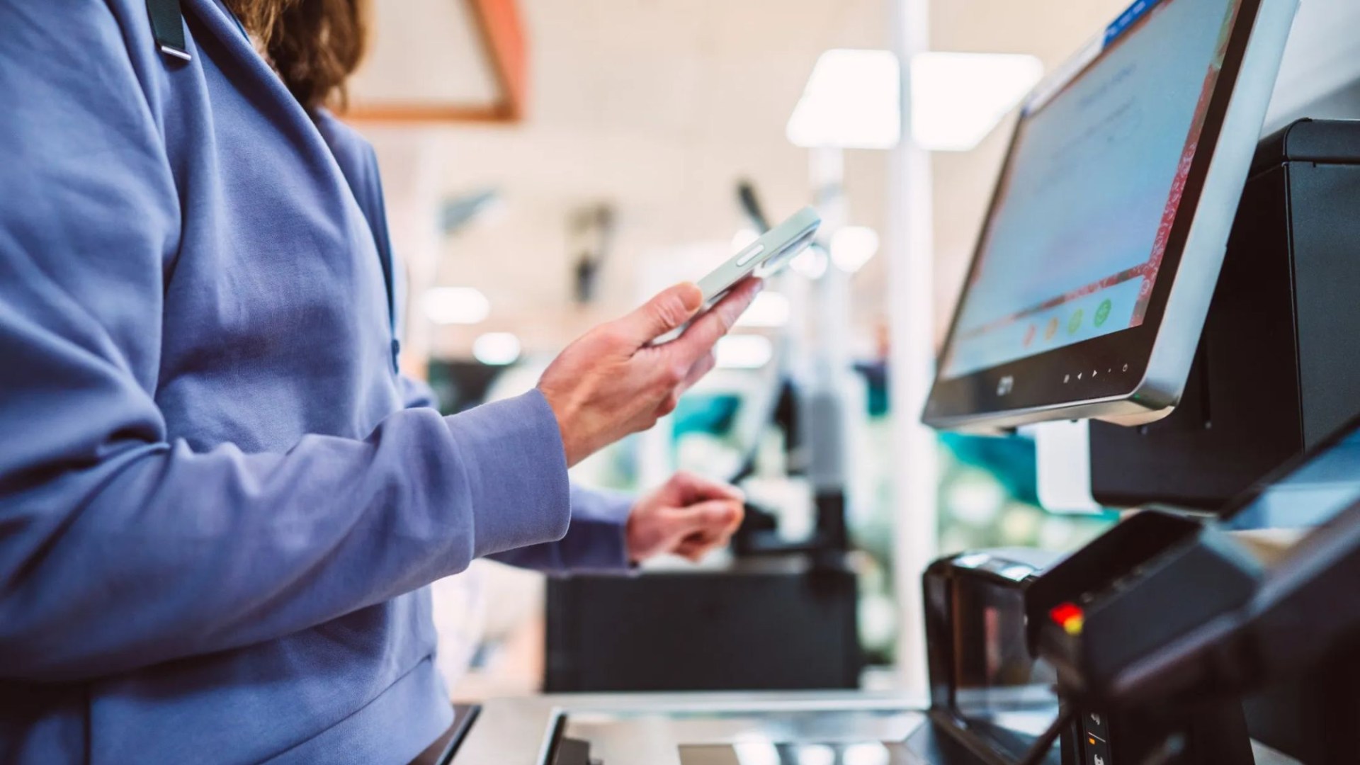 Another major supermarket makes big change to self-checkouts - shoppers will be divided