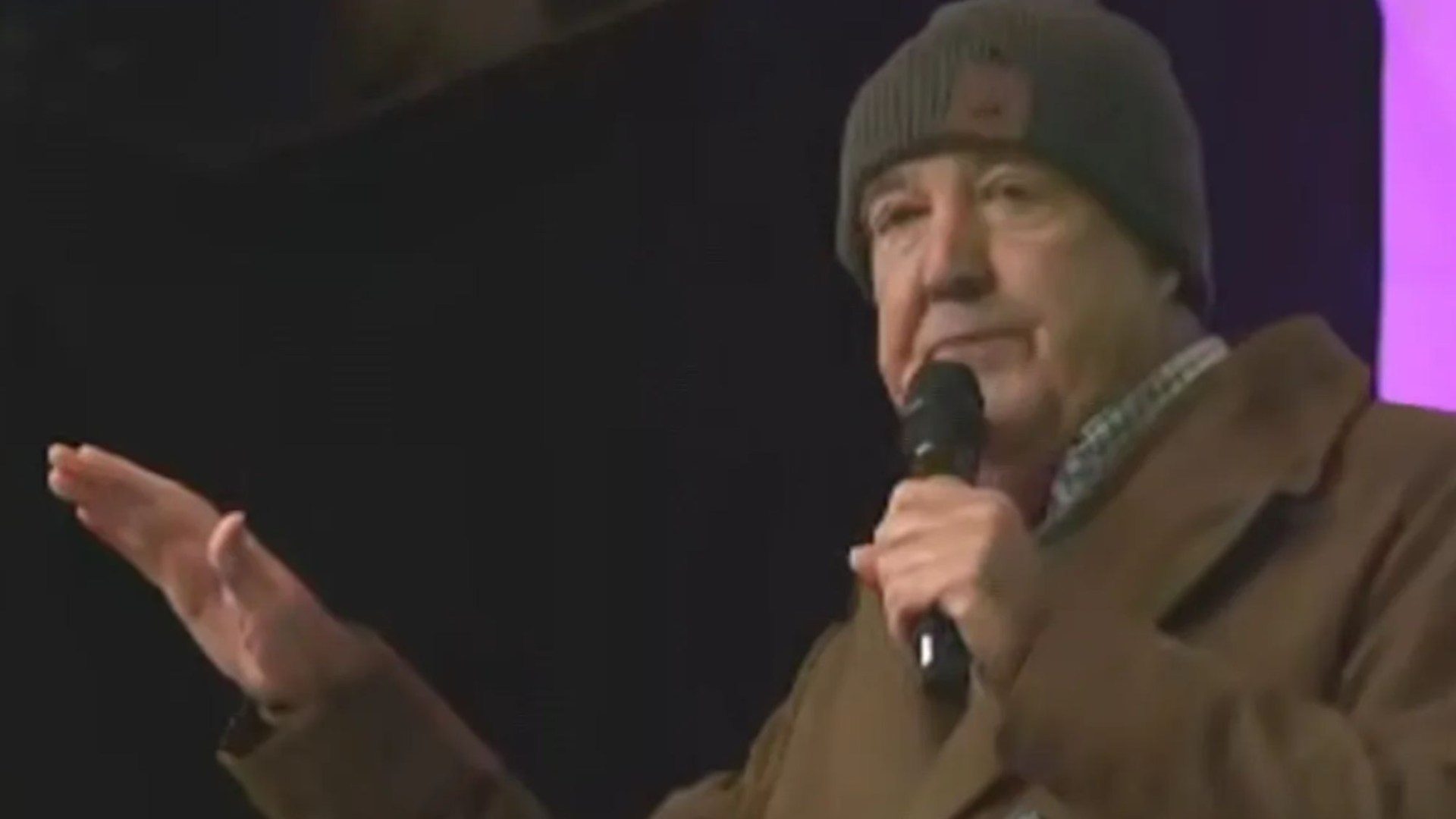 Moment Jeremy Clarkson calls for medic as protesting farmer 'falls ill' while on stage at Westminster rally