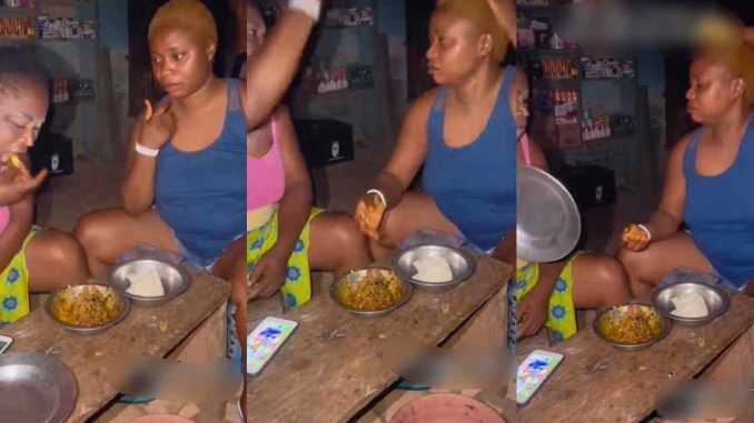 "Na why I prefer to eat with my Dad" – Lady gets be@ten by her mother during dinner for grabbing meat first (Watch)