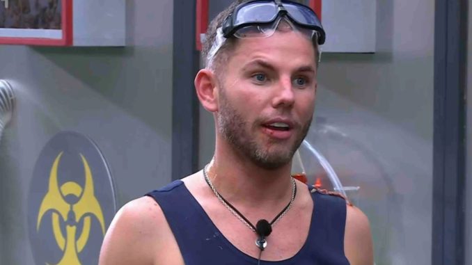 Fuming Dean McCullough takes a swipe at Ant in awkward moment after he QUITS another I'm A Celeb trial