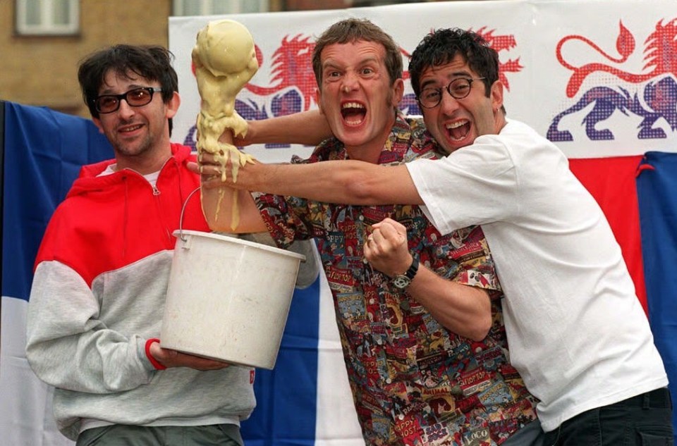 Frank with Three Lions pals Ian Broudie, left, and David Baddiel in 1998