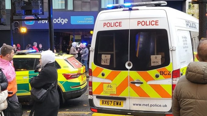 Euston station evacuated as bomb squad swoops on ‘suspicious package’ – The Scottish Sun