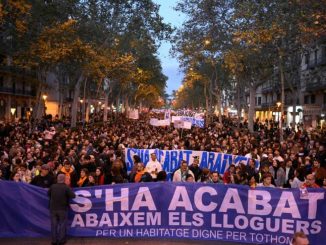 Thousands demand lower rents at Barcelona demo