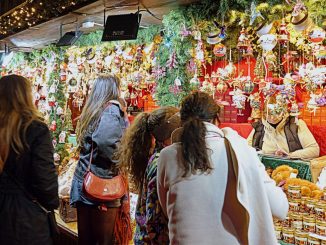 Glasgow festive lovers brave Storm Bert weather warnings as they flock to delayed Christmas market opening