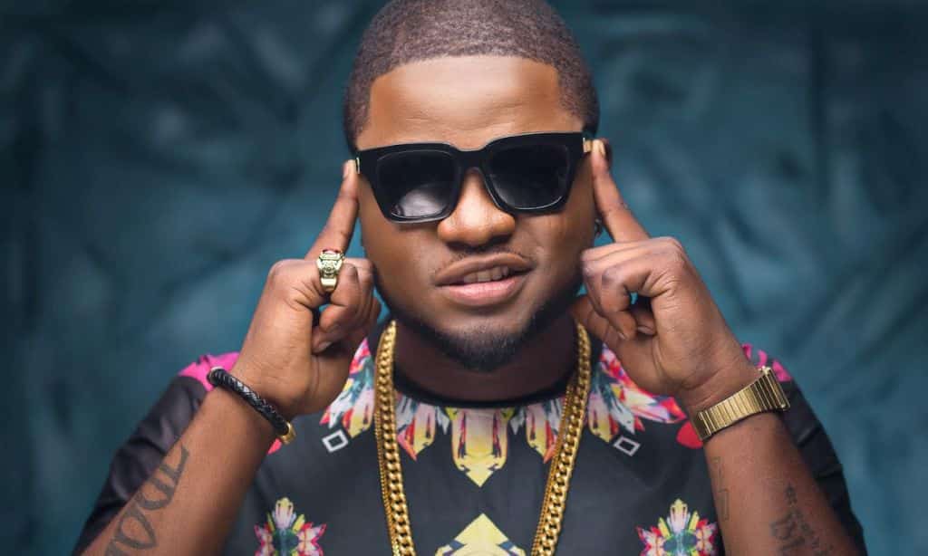 Skales go ballistic on man claiming he can bring his mom back to life