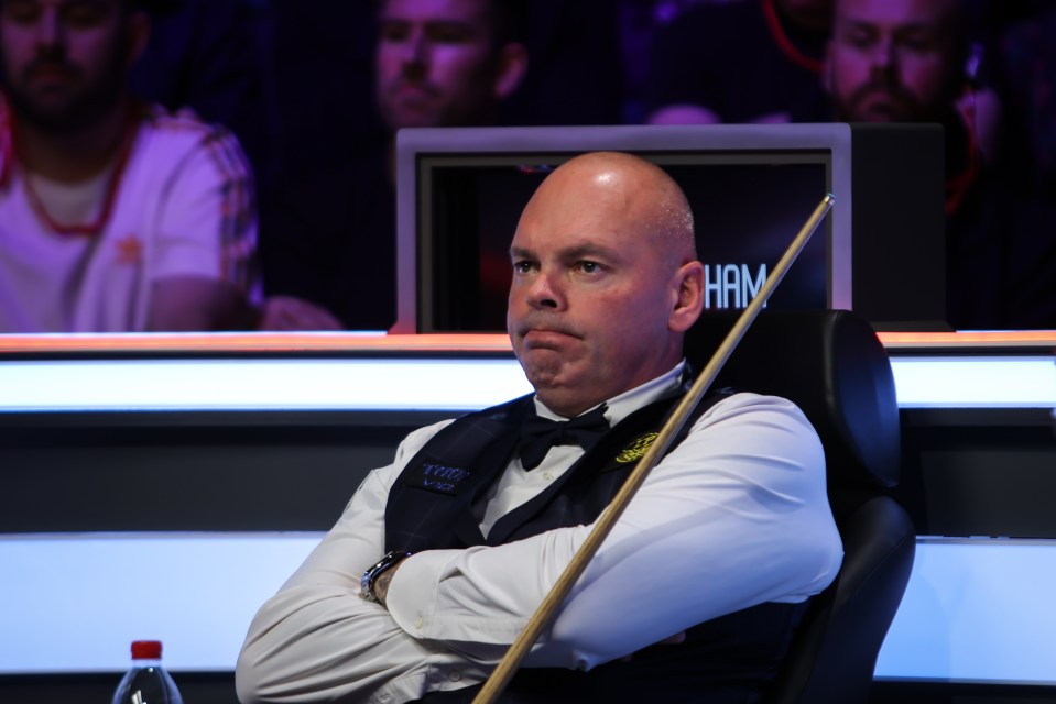 It was an error-strewn match between Williams and Stuart Bingham