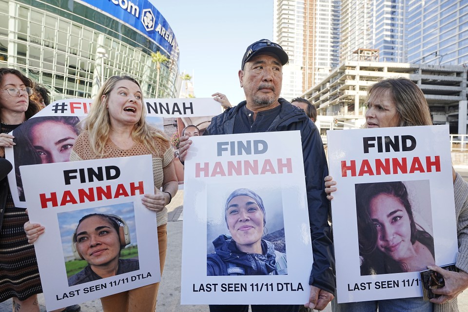 Hannah's aunt Larie Pidgeon (left) and her dad Ryan (centre) hold posters as they search for her in LA