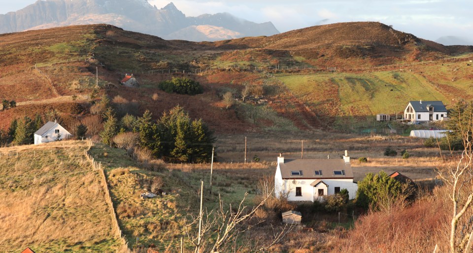 The house on far left is where Finlay MacDonald stabbed his wife, the house on far right is where Shain Westerman lives