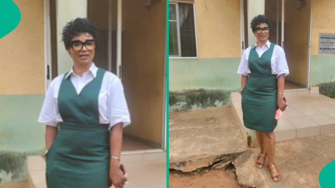 57-Year-Old Mum of 4 Attends Secondary School's 40th Reunion, Her Beauty and Young Look Amaze People