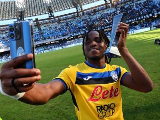 Ademola Lookman Reacts After Scoring 2 Goals Against Napoli, Poses With MOTM Award