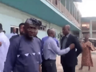 Angry patients at UCH Ibadan stage protest after 17 days electricity outrage (video)