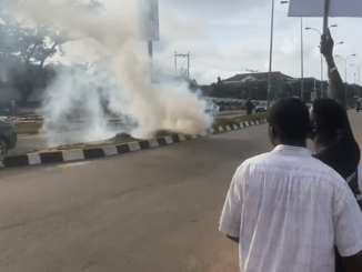 Chaos Erupt In Rivers LG As Police Disperse Workers With Gunfire, Tear Gas